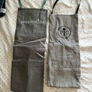 NEW Pampered Chef Gray and Striped Apron Duo